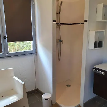 Contemporaine à Sainte-maxime, Piscine, Proche Plage, 8 Pers., 4 étoiles - Fr-1-768-36 Villa