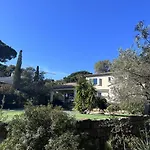 Contemporaine à Sainte-maxime, Piscine, Proche Plage, 8 Pers., 4 étoiles - Fr-1-768-36 Villa Sainte-Maxime