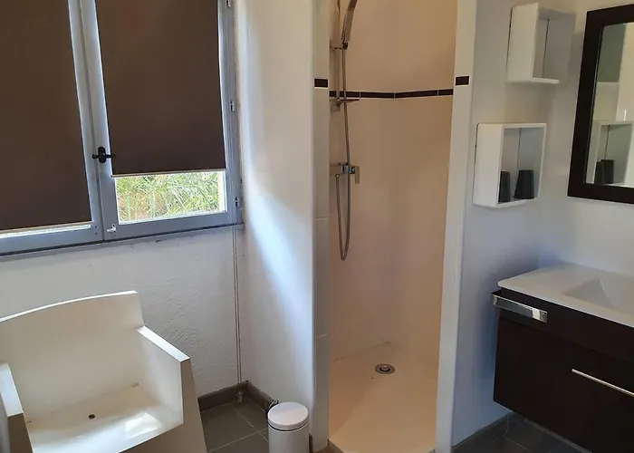 Contemporaine A Sainte-maxime, Piscine, Proche Plage, 8 Pers., 4 Etoiles - Fr-1-768-36 Villa