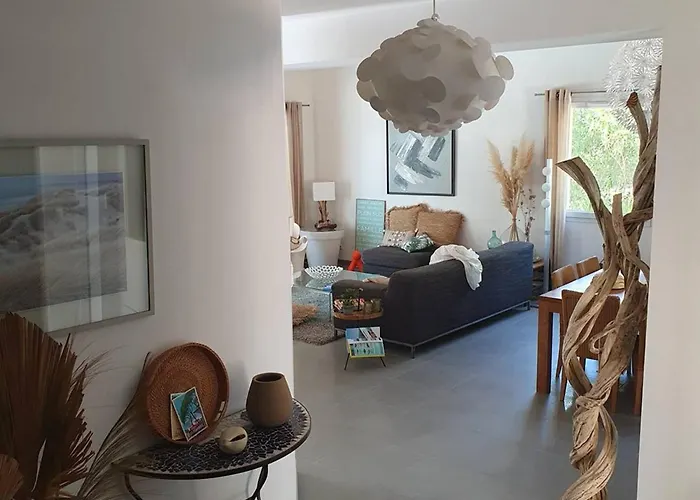 Contemporaine A Sainte-maxime, Piscine, Proche Plage, 8 Pers., 4 Etoiles - Fr-1-768-36 Villa *