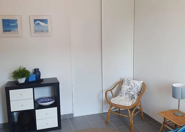 Contemporaine A Sainte-maxime, Piscine, Proche Plage, 8 Pers., 4 Etoiles - Fr-1-768-36 Villa Sainte-Maxime